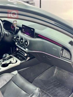 کیا ستینگەر